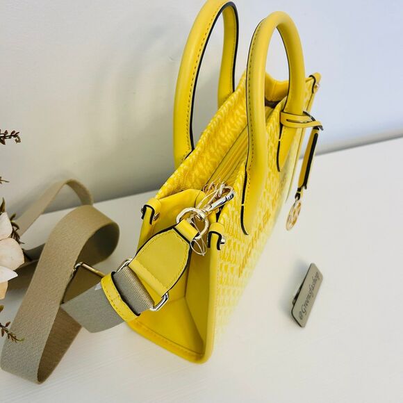 Michael Kors Mirella Small Ombré Signature Logo Crossbody Bag Daisy Yellow - Picture 3 of 9